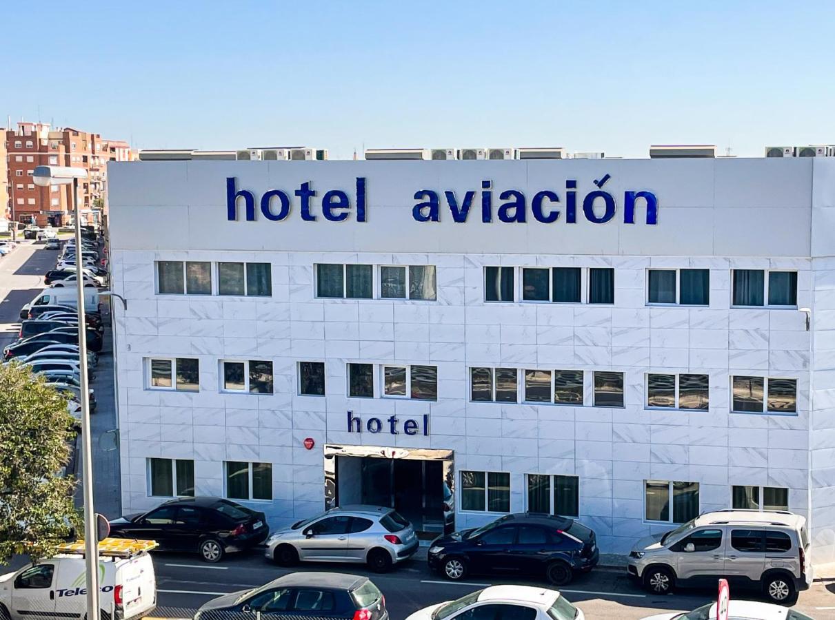 Hotel Aviacion มานิเซส ภายนอก รูปภาพ